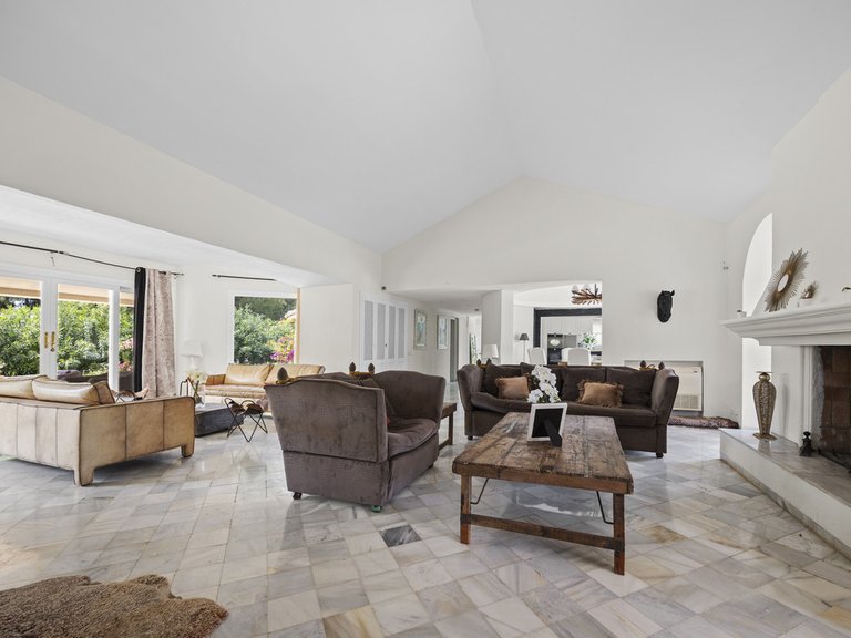 Villa for Sale in Benahavís, Malaga 8