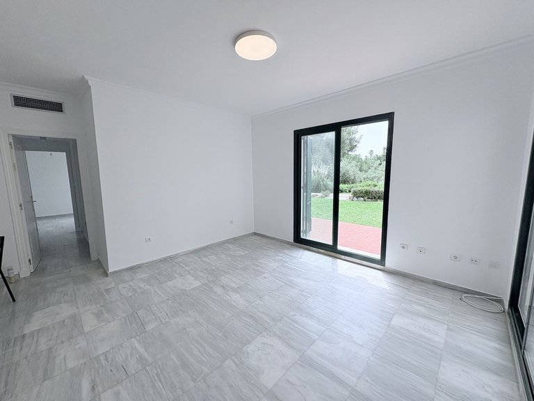 Apartment for Sale in Alhaurín El Grande, Malaga 12