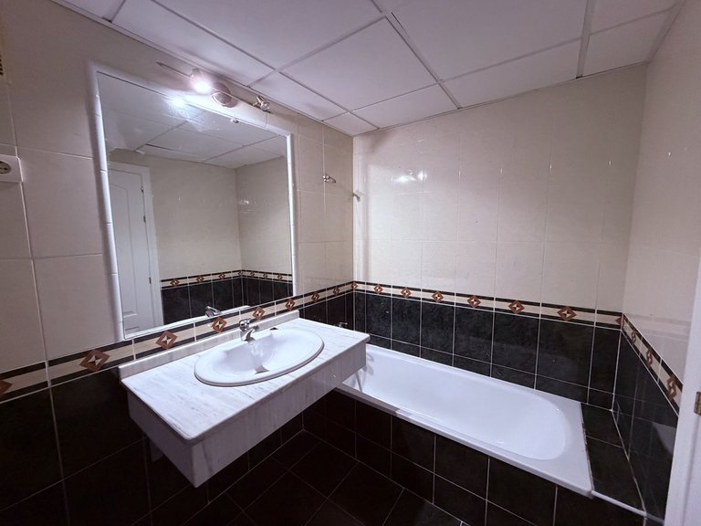 Apartment for Sale in Alhaurín El Grande, Malaga 15