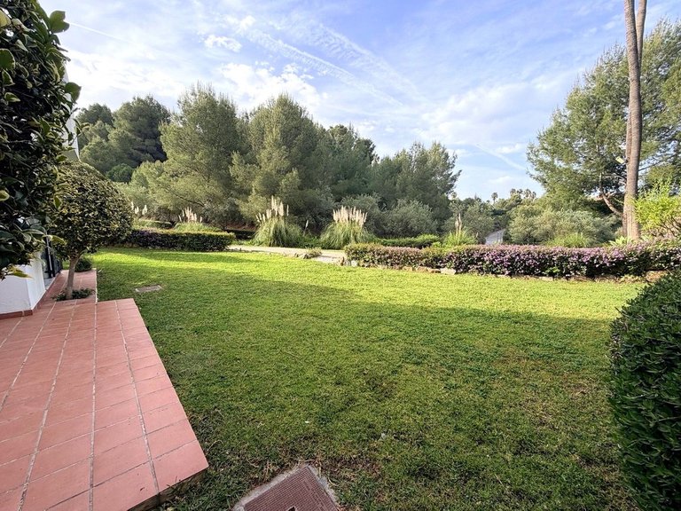 Apartment for Sale in Alhaurín El Grande, Malaga 16