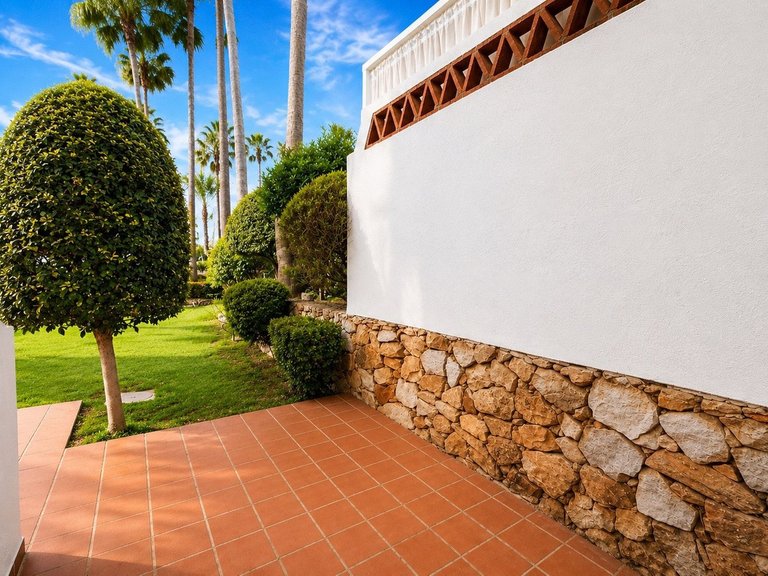 Apartment for Sale in Alhaurín El Grande, Malaga 8