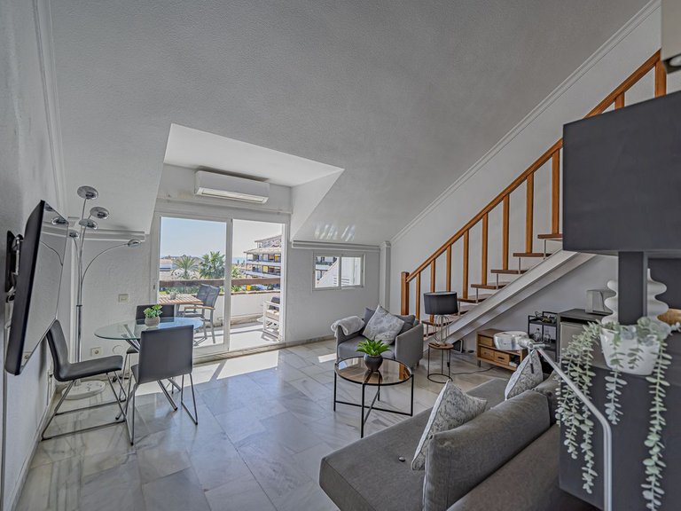 Apartment for Sale in The Golden Mile, Malaga 11