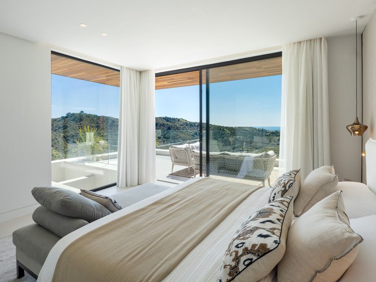 Villa for Sale in Benahavís, Malaga 15
