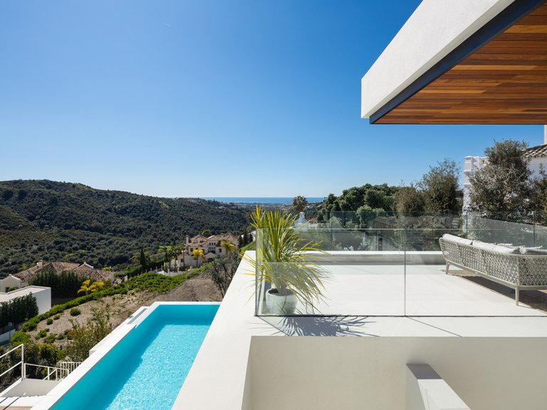 Villa for Sale in Benahavís, Malaga 19