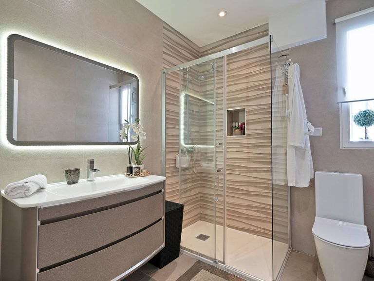 Villa for Sale in Estepona, Malaga 16