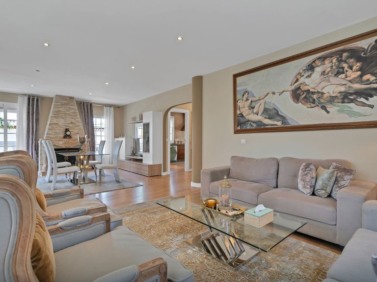 Villa for Sale in Estepona, Malaga 34