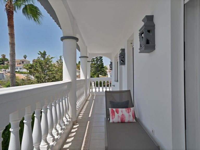 Villa for Sale in Estepona, Malaga 40