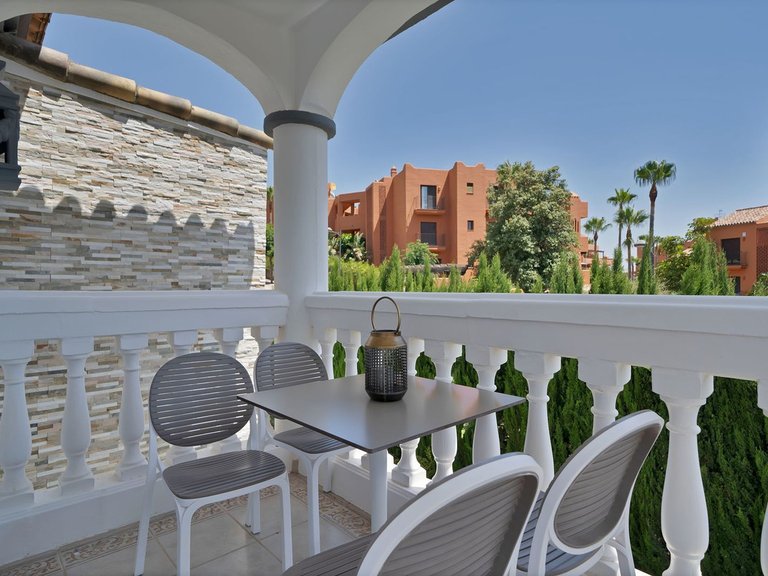 Villa for Sale in Estepona, Malaga 41