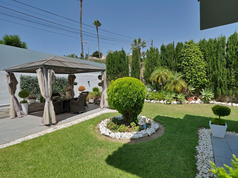 Villa for Sale in Estepona, Malaga 52