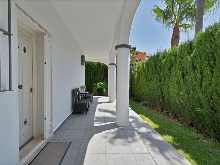 Villa for Sale in Estepona, Malaga 59