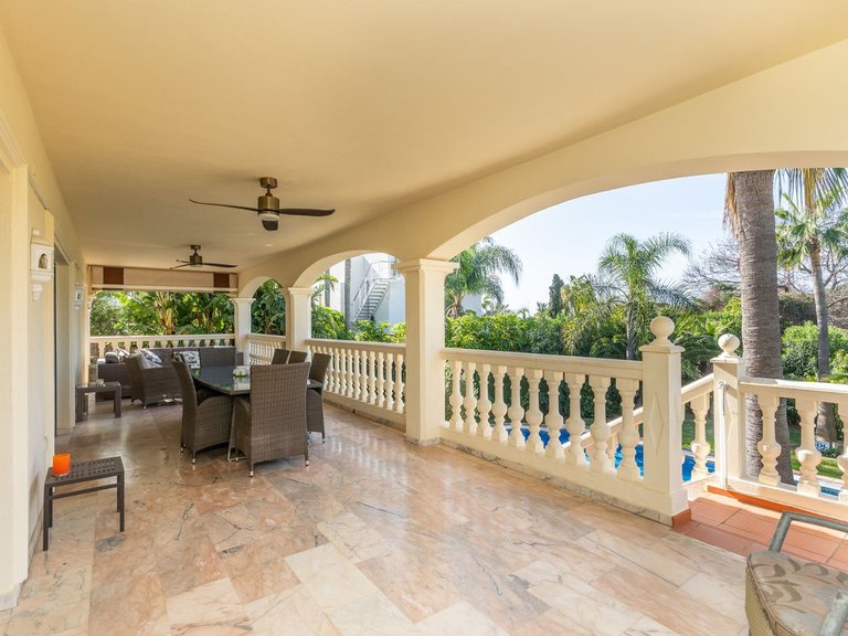 Villa for Sale in Marbesa, Malaga 12