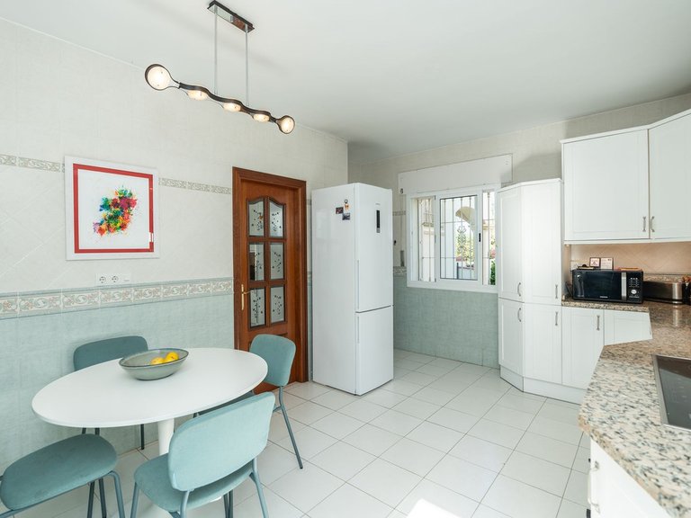 Villa for Sale in Marbesa, Malaga 17
