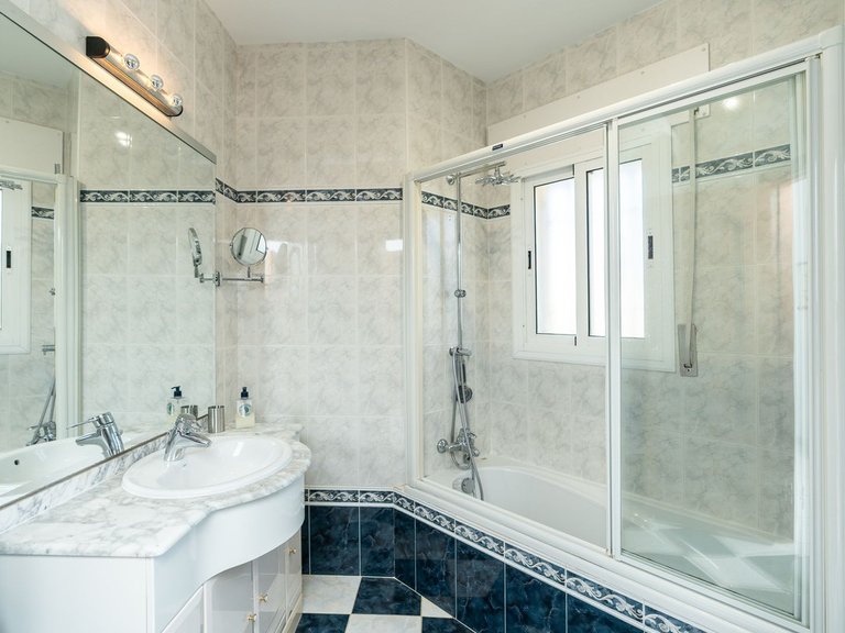 Villa for Sale in Marbesa, Malaga 21