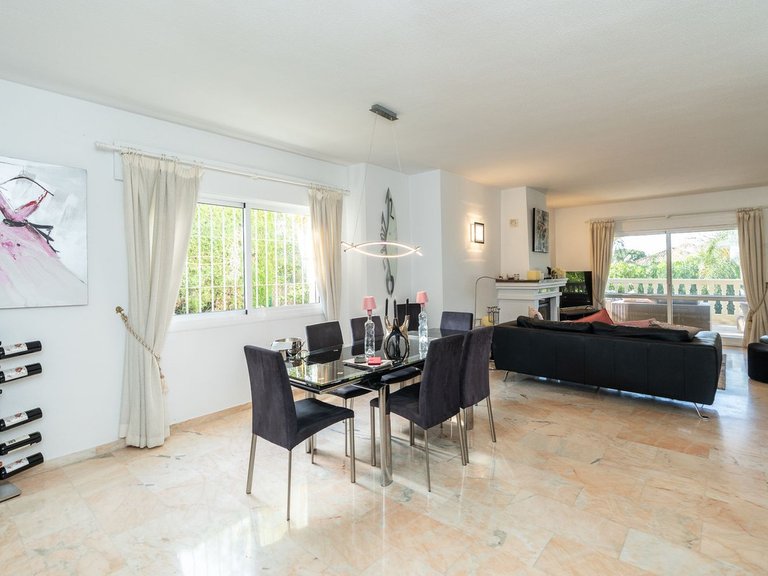 Villa for Sale in Marbesa, Malaga 3
