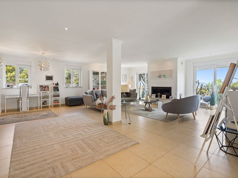 Villa for Sale in Alhaurín El Grande, Malaga 30