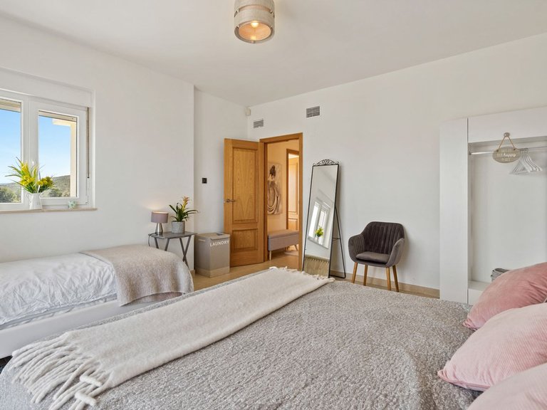 Villa for Sale in Alhaurín El Grande, Malaga 56