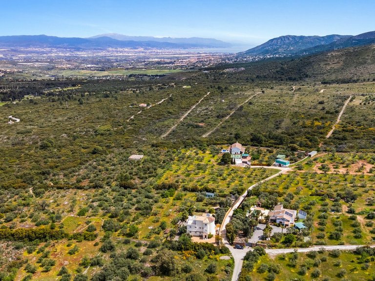 Villa for Sale in Alhaurín El Grande, Malaga 57