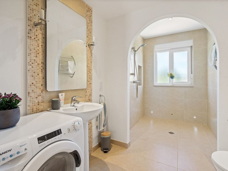 Villa for Sale in Alhaurín El Grande, Malaga 58