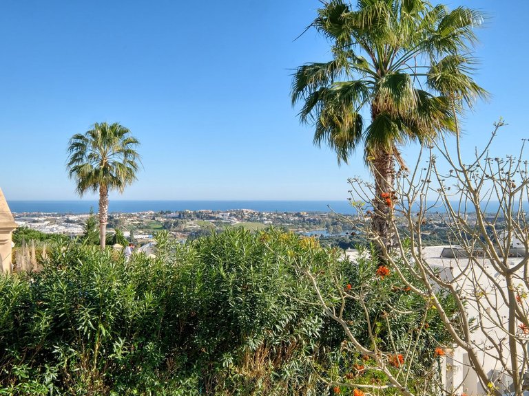 Villa for Sale in Benahavís, Malaga 16