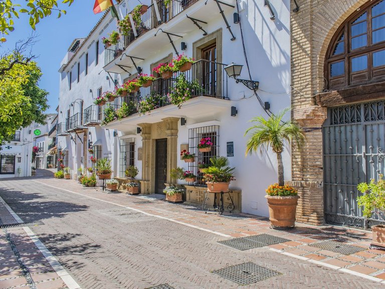 Apartment for Sale in Marbella, Malaga 2