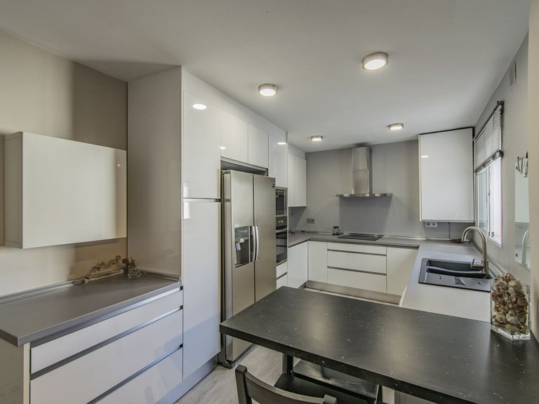 Apartment for Sale in Marbella, Malaga 30