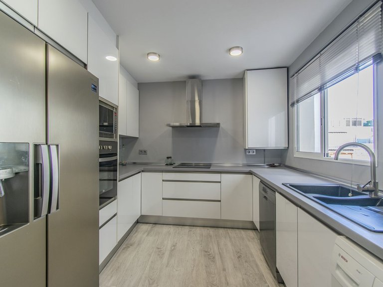 Apartment for Sale in Marbella, Malaga 31