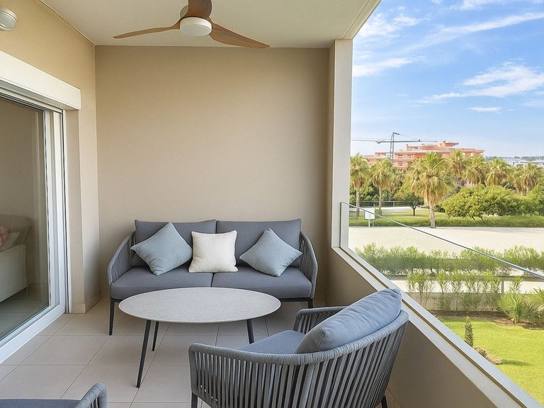 Apartment for Sale in Nueva Andalucía, Malaga 1