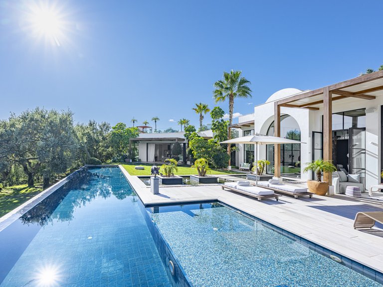 Villa for Sale in Sotogrande, Cadiz 38