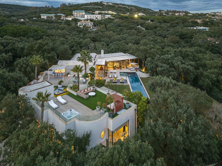 Villa for Sale in Sotogrande, Cadiz 47