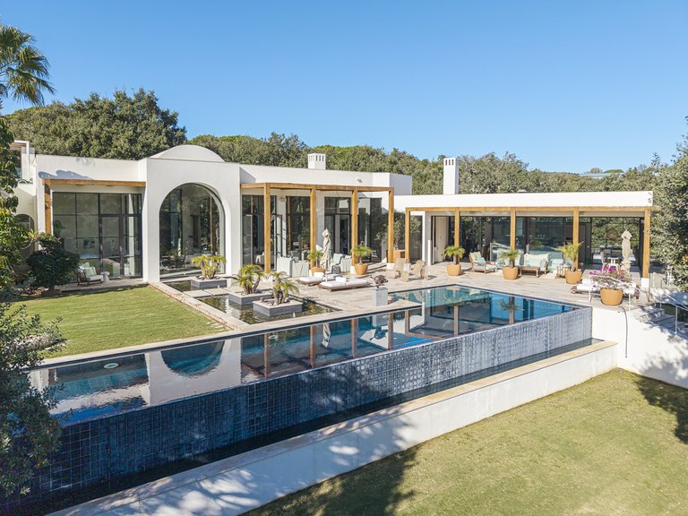 Villa for Sale in Sotogrande, Cadiz 53