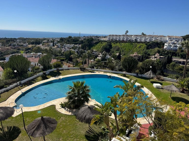 Apartment for Sale in Calahonda, Malaga 11