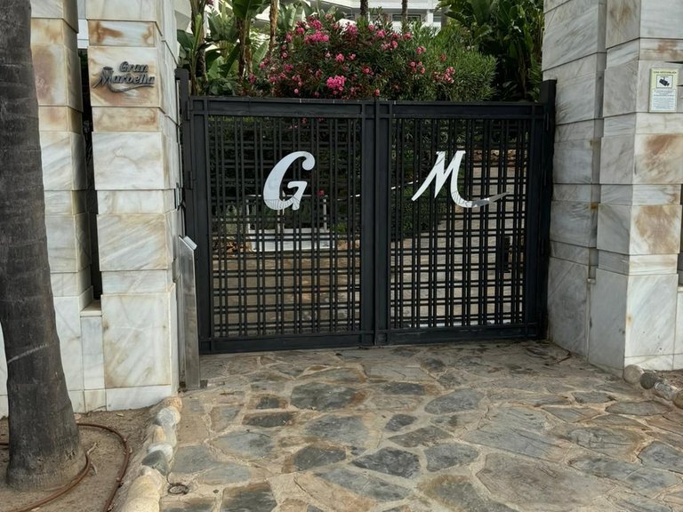 Apartment for Sale in Marbella, Malaga 18