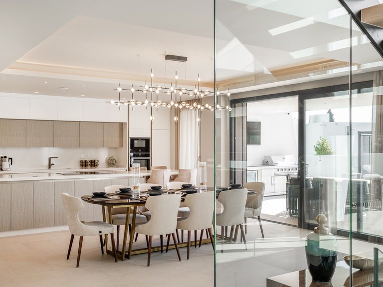 Villa for Sale in El Paraiso, Malaga 48
