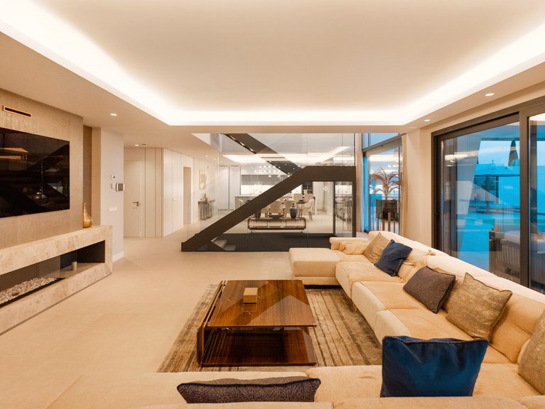 Villa for Sale in El Paraiso, Malaga 49