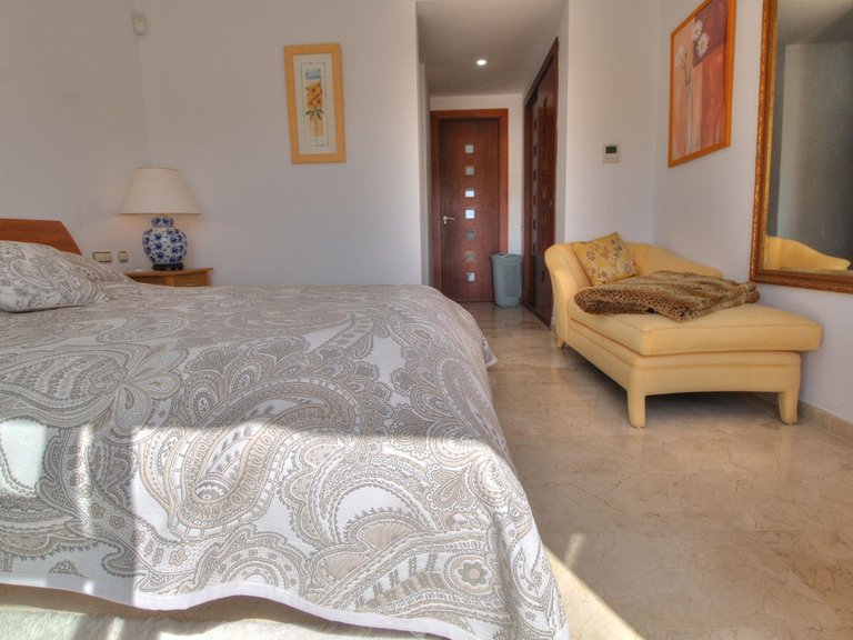 Villa for Sale in La Cala Golf, Malaga 16
