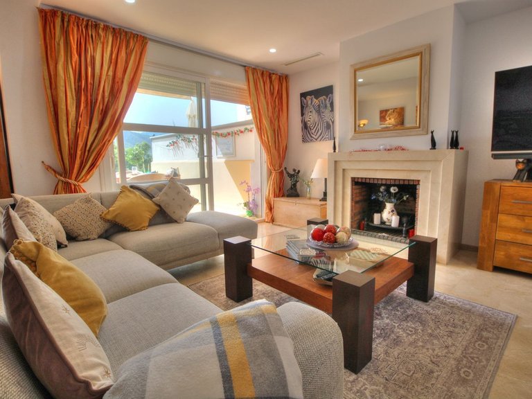 Villa for Sale in La Cala Golf, Malaga 3