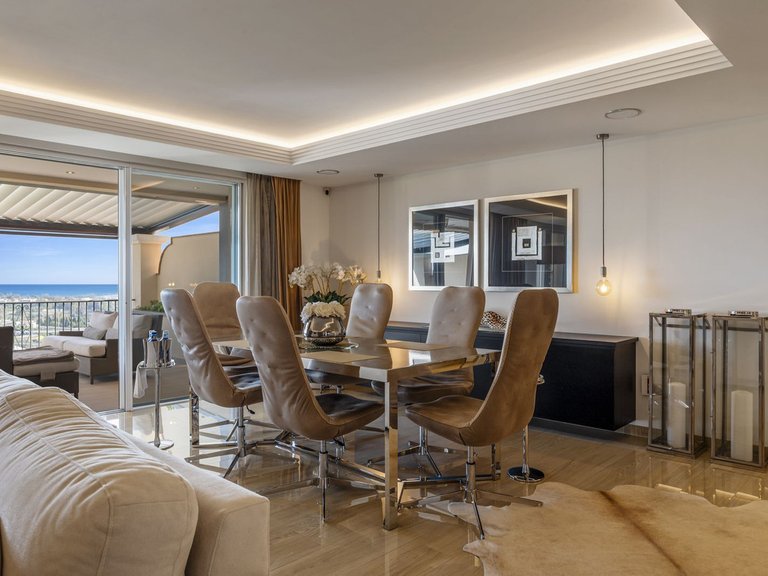 Apartment for Sale in Los Almendros, Malaga 8
