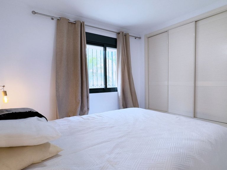 Apartment for Sale in Nueva Andalucía, Malaga 12