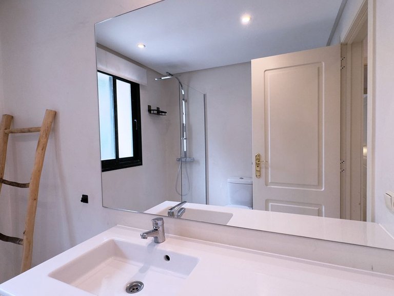 Apartment for Sale in Nueva Andalucía, Malaga 14