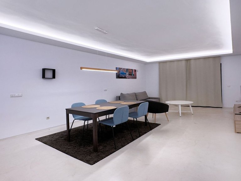 Apartment for Sale in Nueva Andalucía, Malaga 9