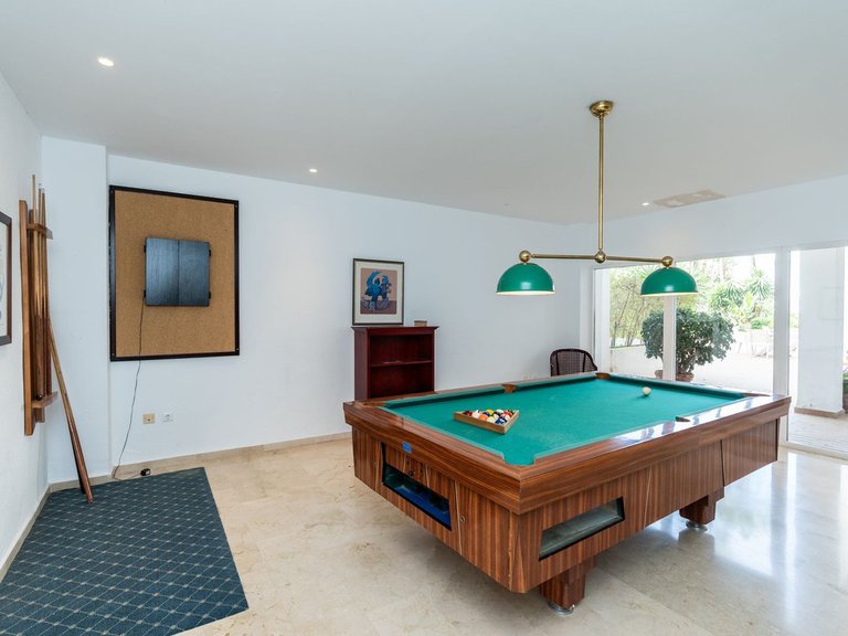 Apartment for Sale in Atalaya, Malaga 19