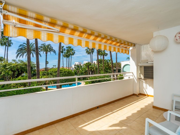 Apartment for Sale in Atalaya, Malaga 2