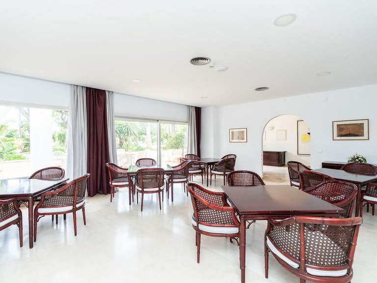 Apartment for Sale in Atalaya, Malaga 20