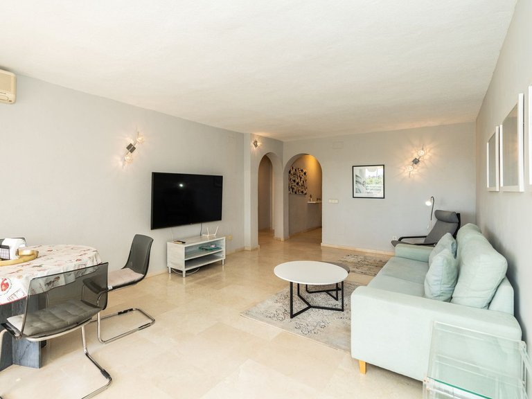 Apartment for Sale in Atalaya, Malaga 7