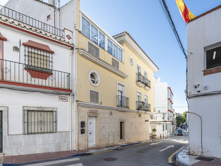Apartment for Sale in San Pedro De Alcántara, Malaga 19