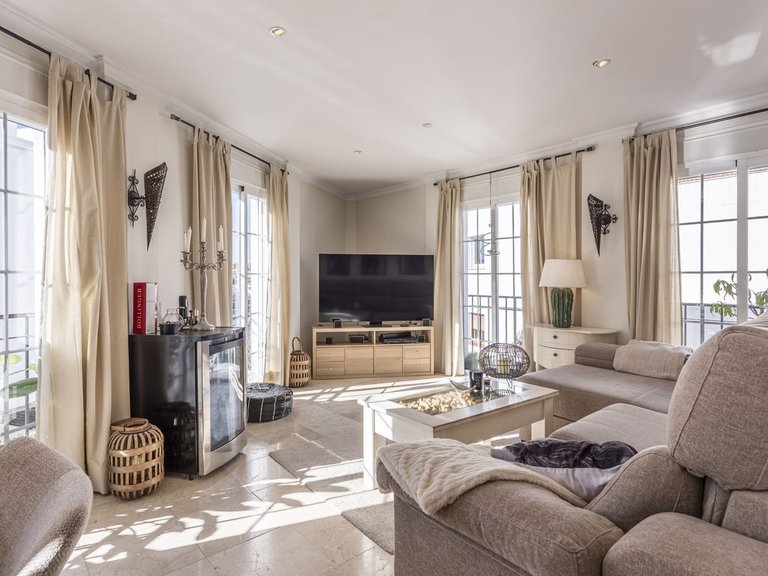 Apartment for Sale in San Pedro De Alcántara, Malaga 3