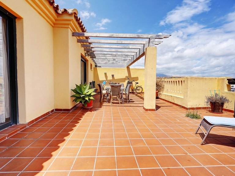 Apartment for Sale in Miraflores, Malaga 2