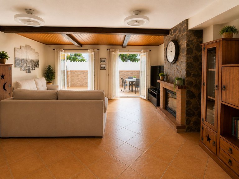 Villa for Sale in Alhaurín De La Torre, Malaga 2