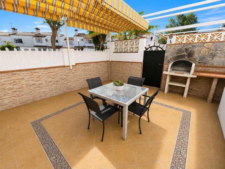 Villa for Sale in Alhaurín De La Torre, Malaga 3