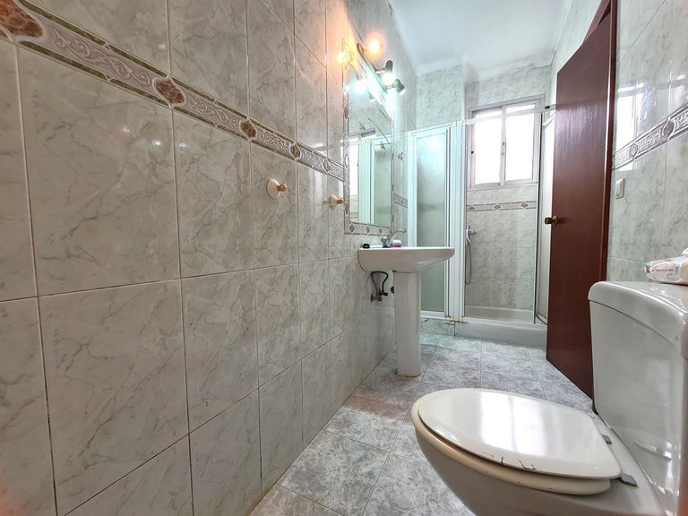 Villa for Sale in Estepona, Malaga 5